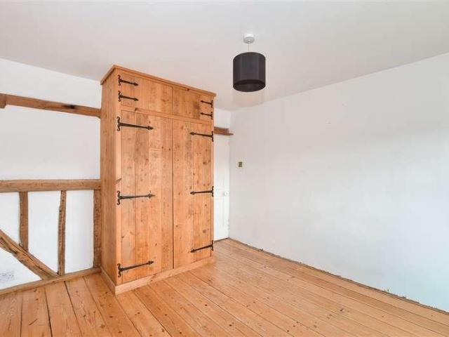 House for sale in Horsham, West Sussex