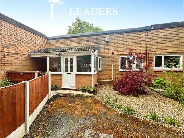 House for sale in Locking Stumps, Warrington