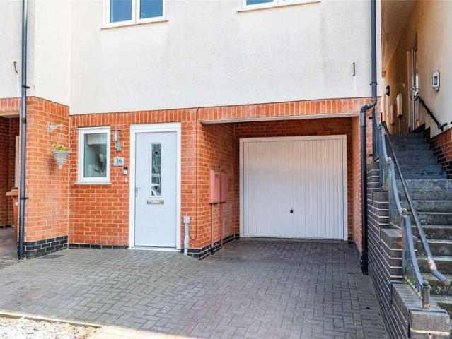 House for sale in Melton Mowbray, Melton