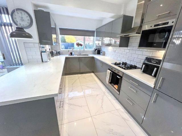 House for sale in New York, Tyne And Wear