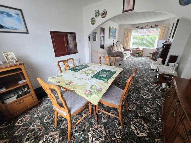 House for sale in Heald Green, Greater Manchester