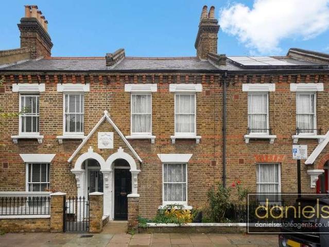House for sale in Kensal Town, Greater London
