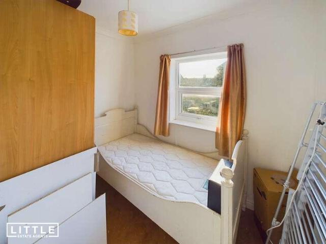 House for sale in Denton's Green, St Helens