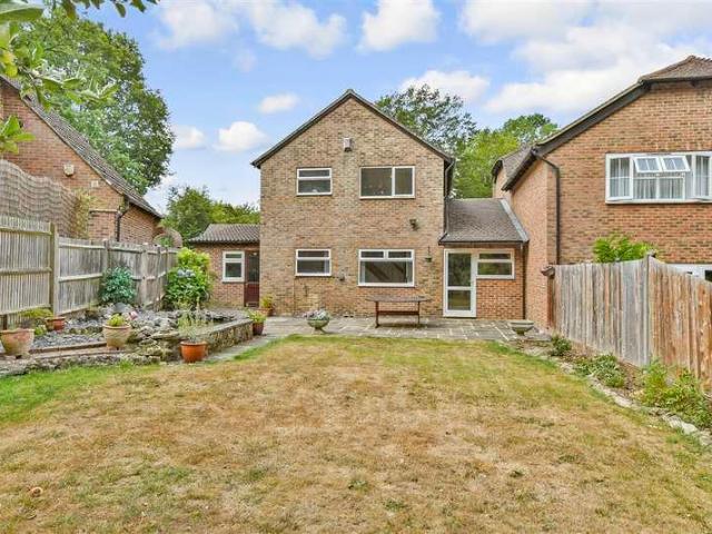 House for sale in Bluebell Hill, Bourne Vale