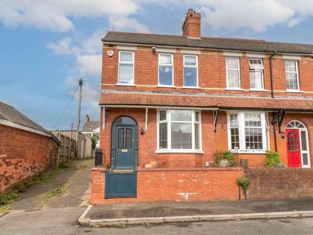 House for sale in Allt-yr-yn, Wales