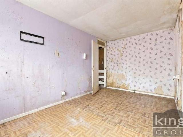 House for sale in Tottenham Hale, Greater London