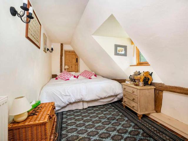 House for sale in Chelmondiston, Suffolk