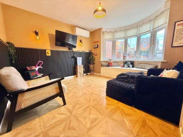 House for sale in Gornal Wood, Coseley
