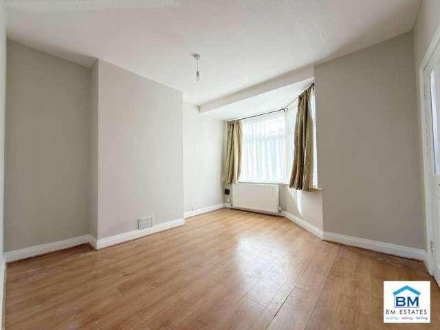 House for sale in Crown Hills, Leicester