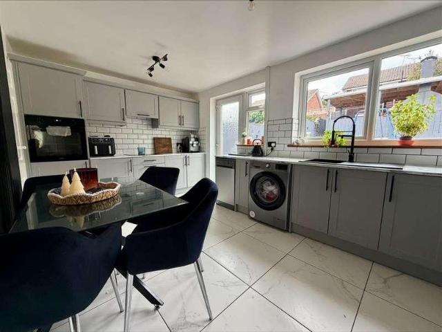 House for sale in Broad Oak, Canterbury
