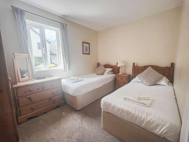 House for sale in Hutton