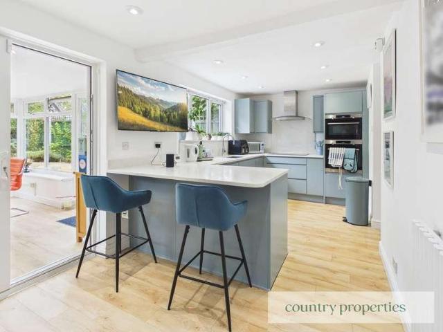 House for sale in Broadwater, Shephall
