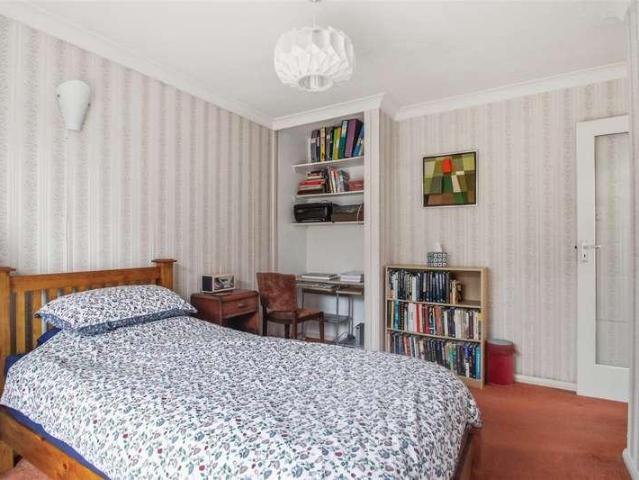 House for sale in Seaford, Iford