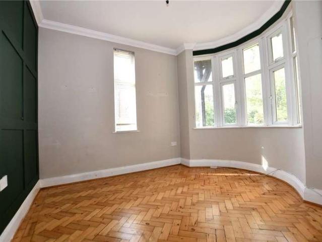 House for sale in Warfield, Winkfield