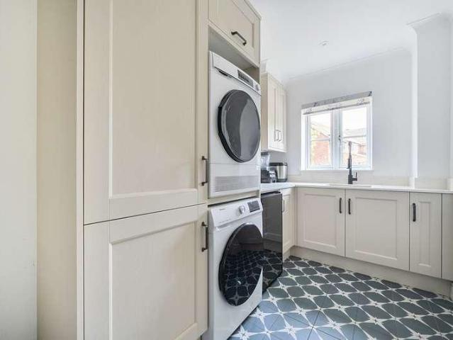 House for sale in Chalfont St. Peter, Denham