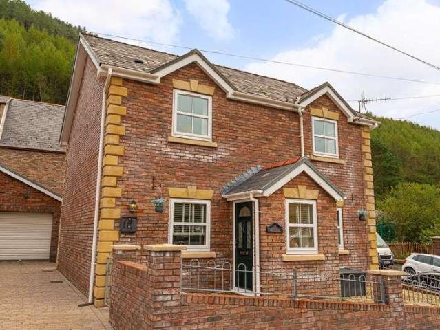 House for sale in Ogmore Valley, Ogmore Vale