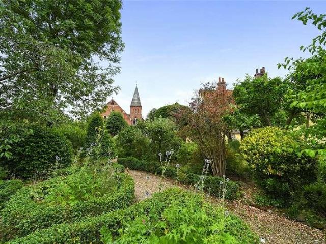 House for sale in Fordham Heath, Essex