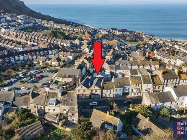 House for sale in Fortuneswell, East Dorset