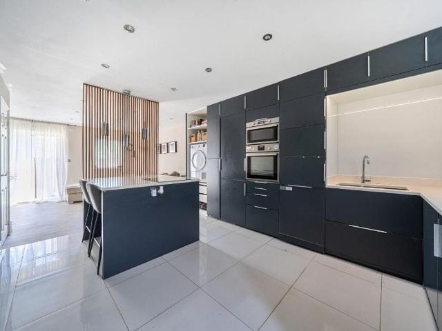 House for sale in Collingbourne Ducis, Wiltshire