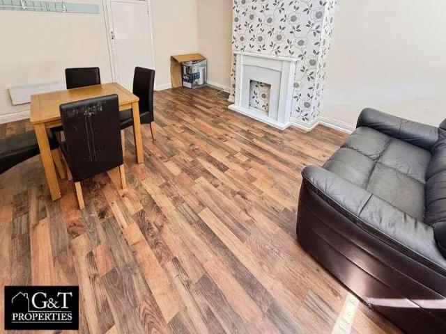 House for sale in Cradley Heath, West Midlands