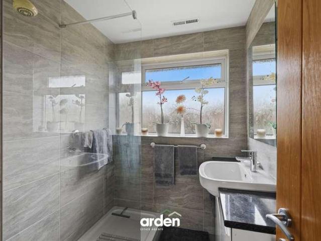 House for sale in Lower Wick, Worcester