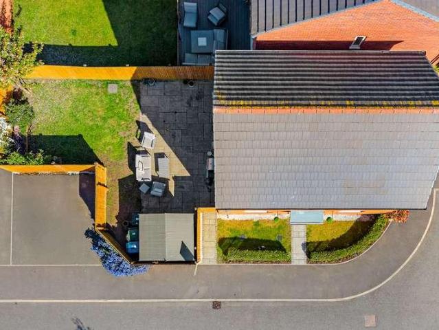 House for sale in Lunts Heath, Widnes