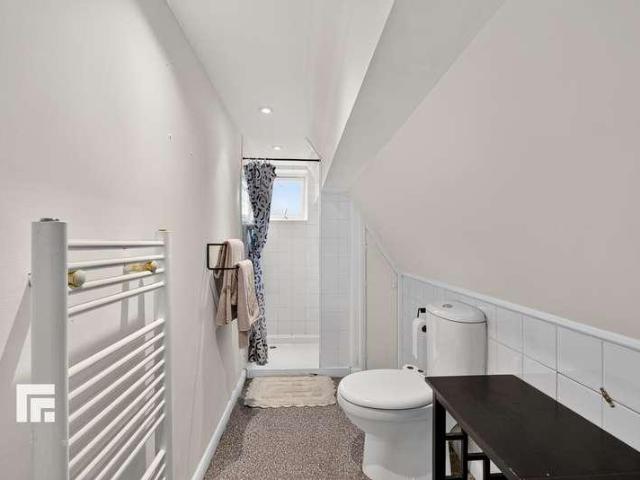 House for sale in Gwaelod-y-garth, Wales