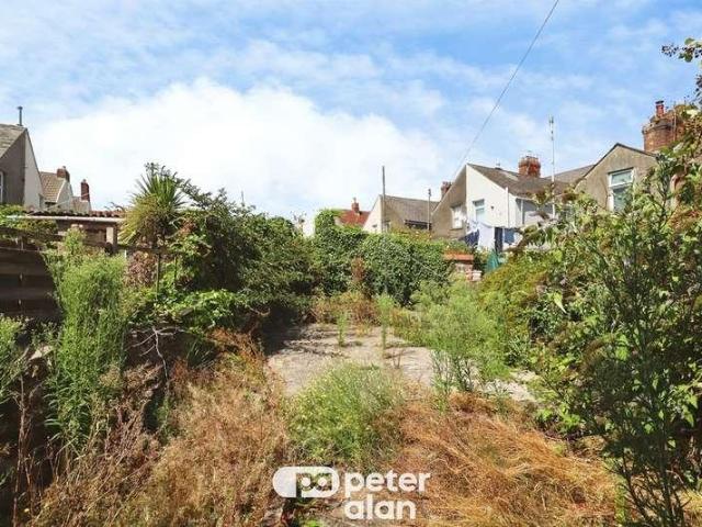 House for sale in Plasnewydd, Cardiff