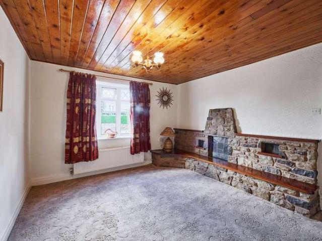 House for sale in Clwyd