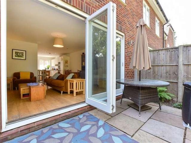 House for sale in Greater London