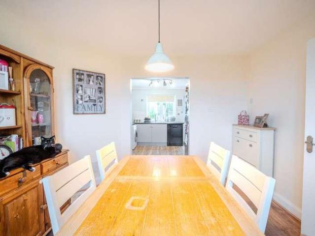 House for sale in Bromsberrow Heath, Gloucestershire