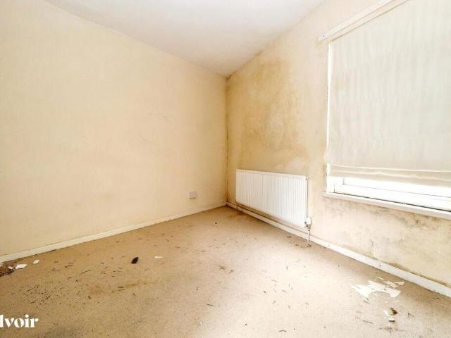 House for sale in Bedlinog