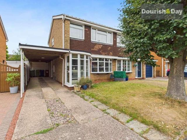 House for sale in Baswich, Staffordshire