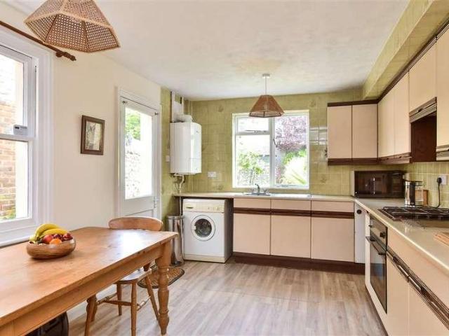 House for sale in Round Hill, Brighton & Hove