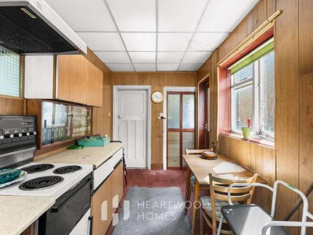 House for sale in St Albans, Five Acres