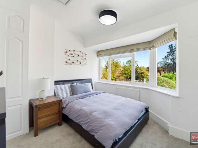 House for sale in Staines-upon-Thames, Surrey