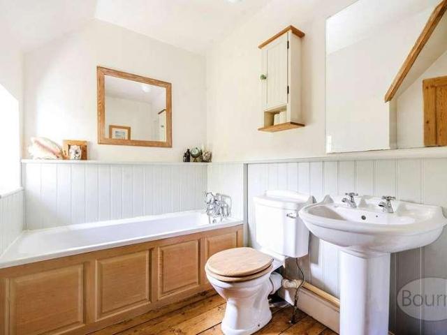 House for sale in Bolton Low Houses, Hampshire