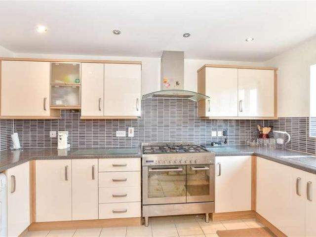 House for sale in Spring Vale, Hampshire
