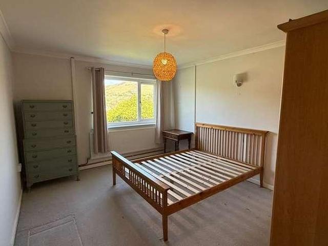 House for sale in Gilfach Goch