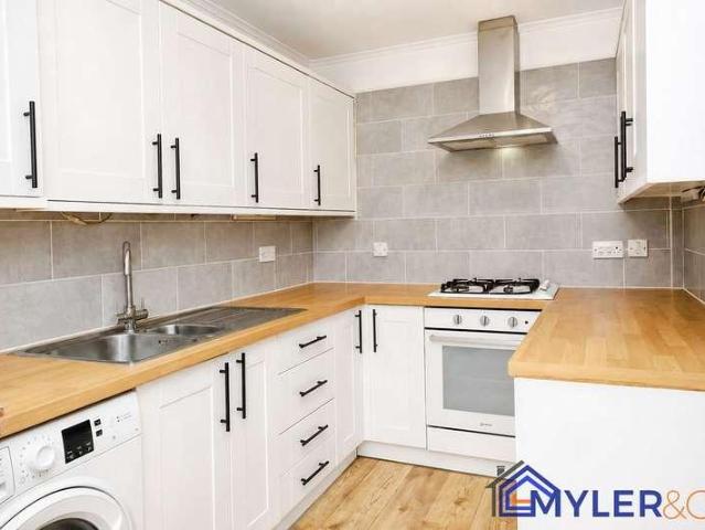 House for sale in Barrows Green, Widnes