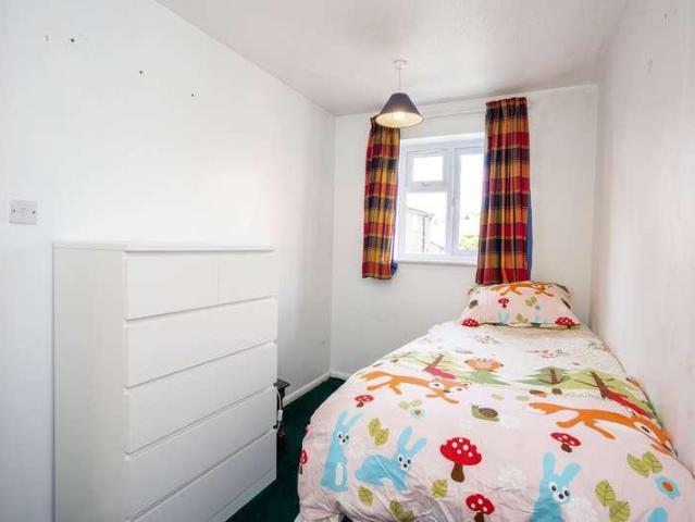 House for sale in Elmfield, Leicestershire