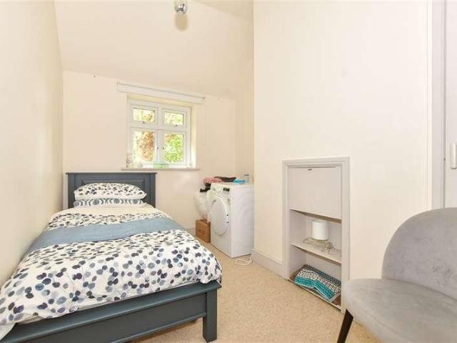 House for sale in Bridgefield, Kent