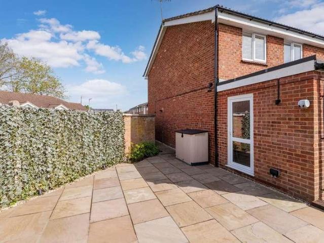 House for sale in Holyport, Bray