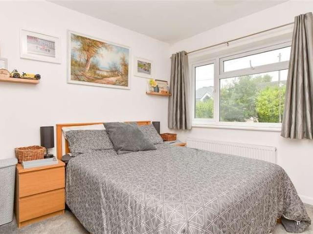 House for sale in Bluebell Hill, Bourne Vale