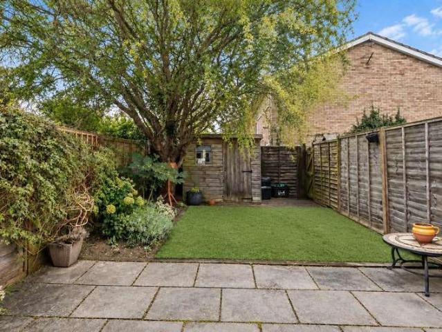 House for sale in Emmbrook, Wokingham