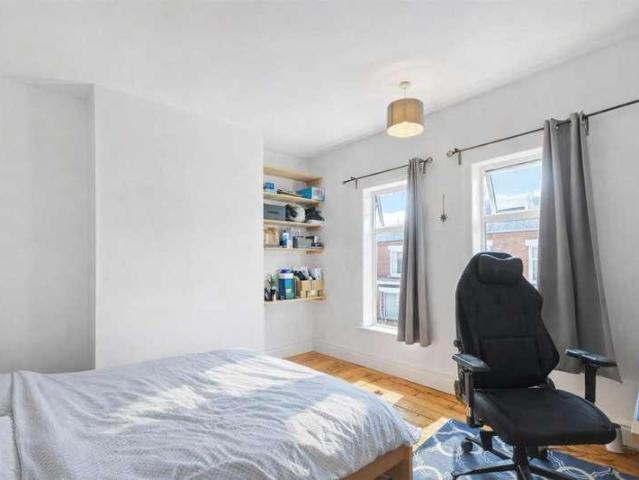 House for sale in Caldermill, East Midlands