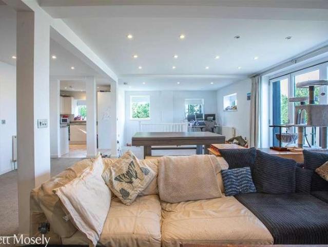 House for sale in Stansted, Bourne Vale