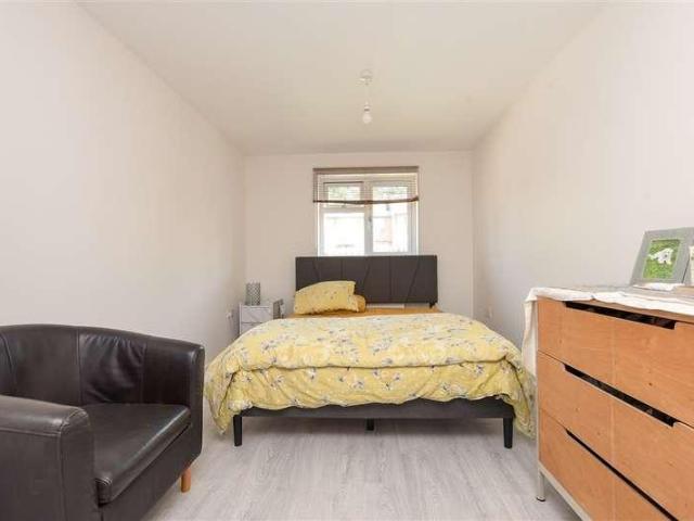 House for sale in Broadfield, Glynde