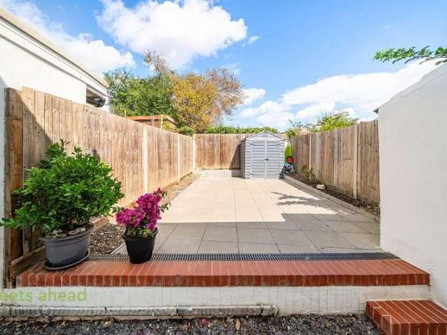 House for sale in London Borough of Croydon, Thornton Heath