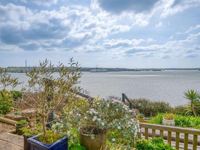 House for sale in Milford Haven, Wales